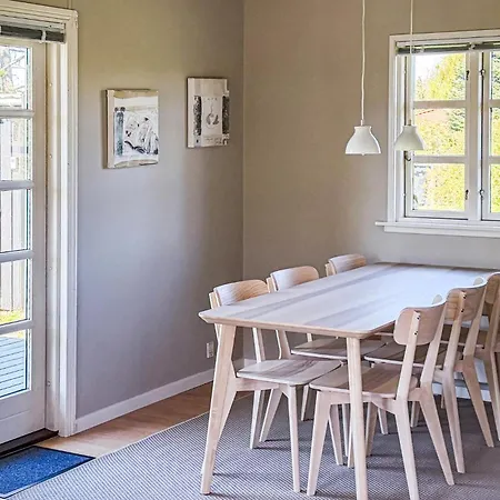 Three-bedroom In Vakantiehuis