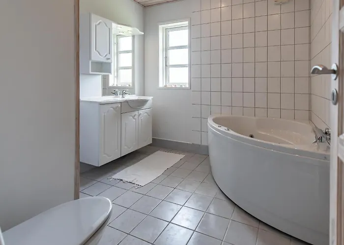 Dom wakacyjny Three-bedroom In