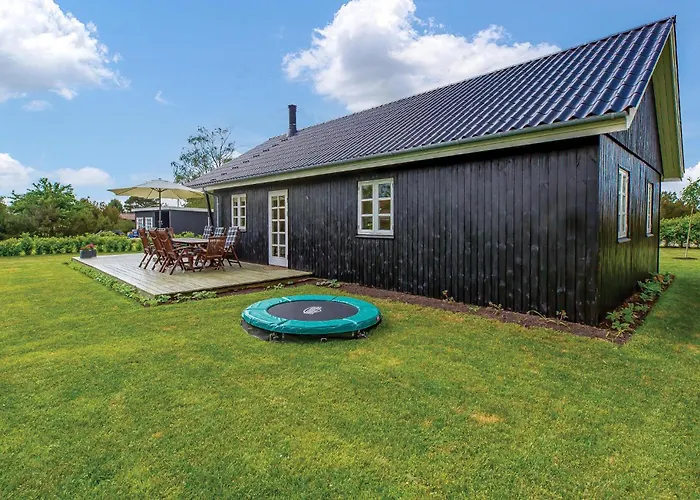 Three-bedroom In Ferienhaus