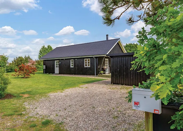 Three-bedroom In Ferienhaus *